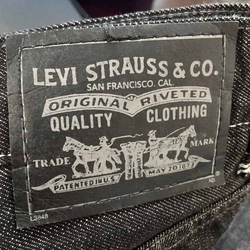 Levi Jeans - Picture 4 of 5
